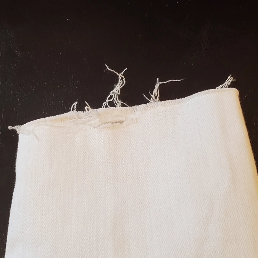ZARA Basic  white distressed raw hem jeans White Size 2 - Picture 7 of 10